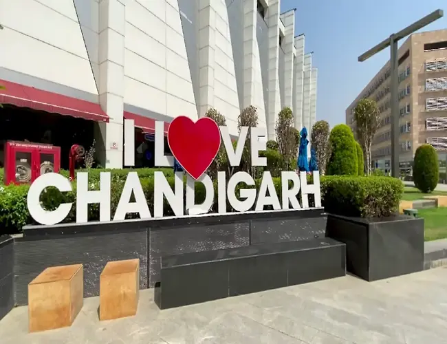 Manali to Chandigarh Taxi - I love Chandigarh